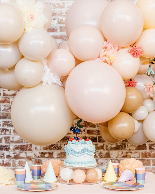 Coco balloon garland - DIY balloon garland kit