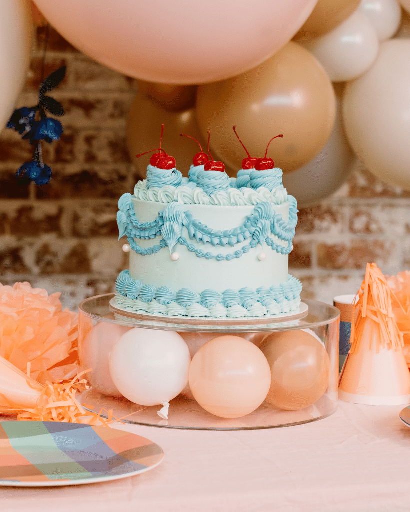 Large Fillable Cake Stand