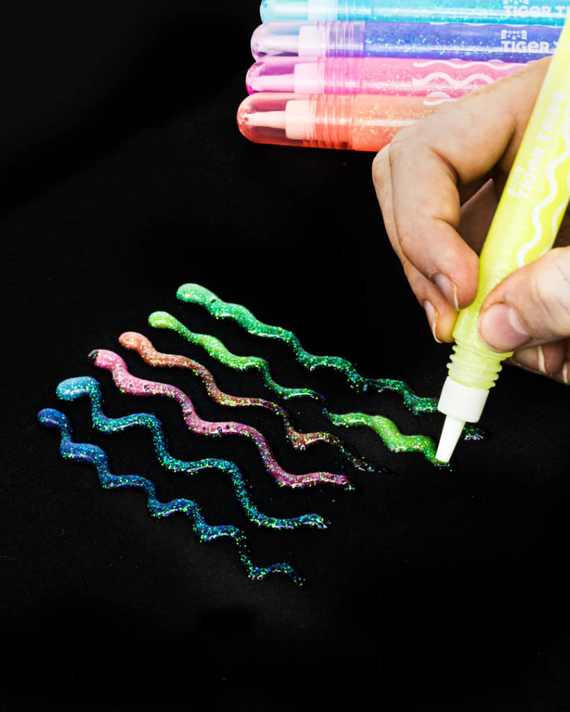 Glow In The Dark Glitter Glue Pens