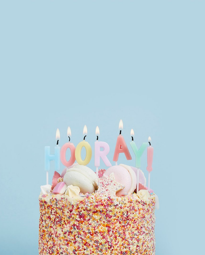 Pastel "Hooray!" Birthday Candles