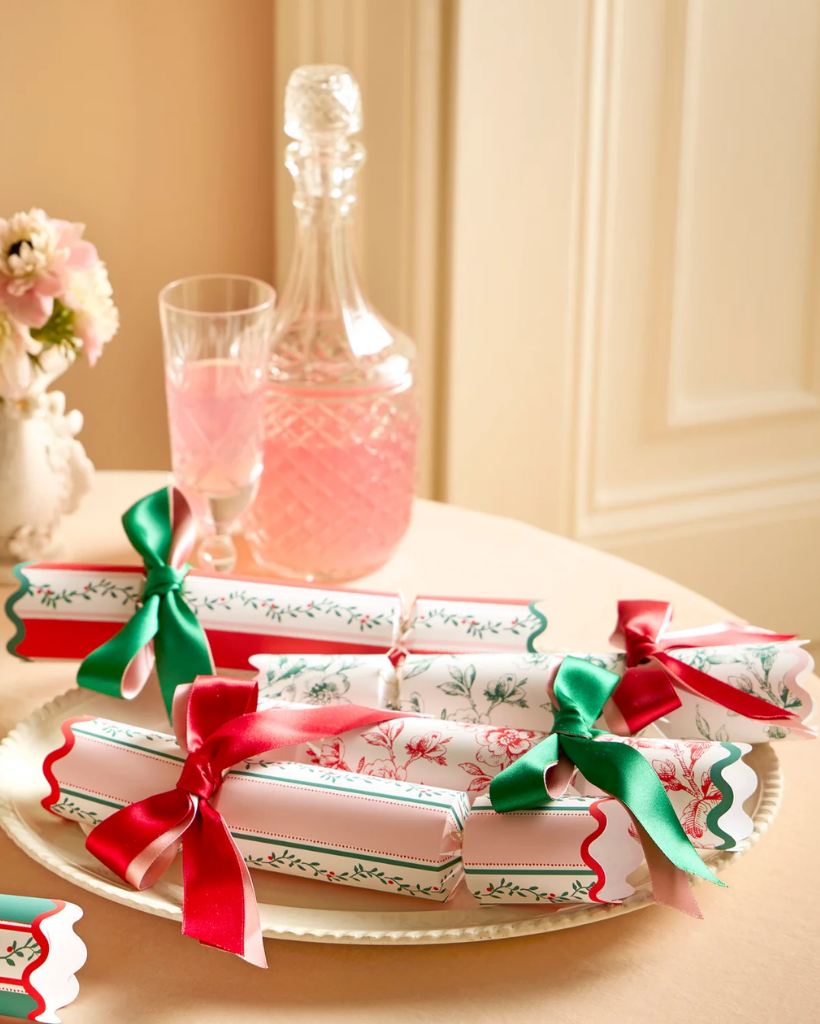 Toile De Jouy Christmas Crackers