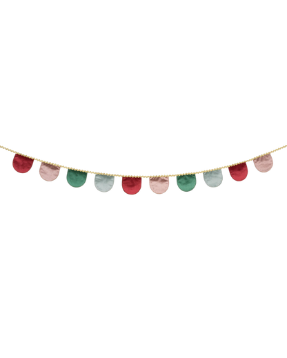Velvet Christmas Scallop Garland