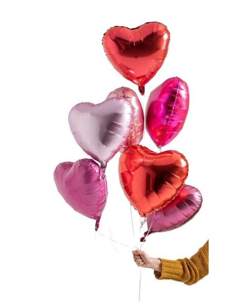 pink and red heart balloons